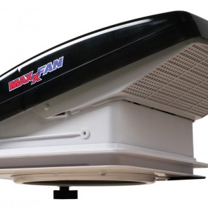 Люк с вентилатор MaxxFan Deluxe Compact 280 × 280 mm – черен