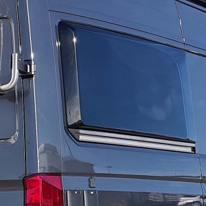 Разширение на каросерията VW Crafter 2 / MAN TGE GFK – дясна страна, зад плъзгащата врата