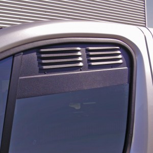 Cab ventilation grille for Opel Vivaro, Renault Trafic, Nissan Primastar from year of manufacture 2014
