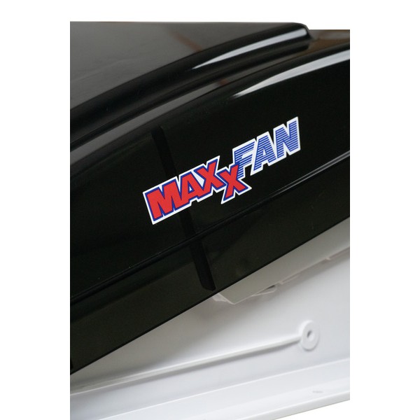 Люк с вентилатор MaxxFan Deluxe Compact 280 × 280 mm – черен