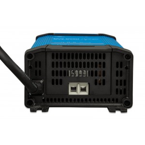 Victron Blue Smart IP22 Charger 12/30 (1)