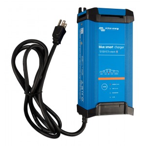 Victron Blue Smart IP22 Charger 12/30 (3)